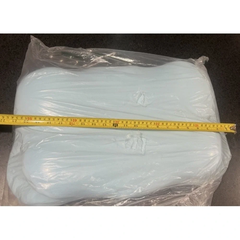 (13)ERGONOMIC MEMORY FOAM BUTTERFLY PILLOW(open Box)